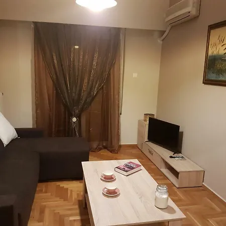 Katehaki Metro Flat-3